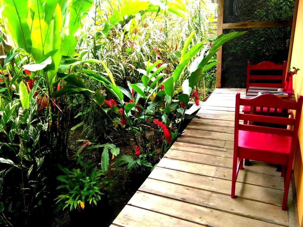 Surf Camp Hotel Bocas Town Exterior photo